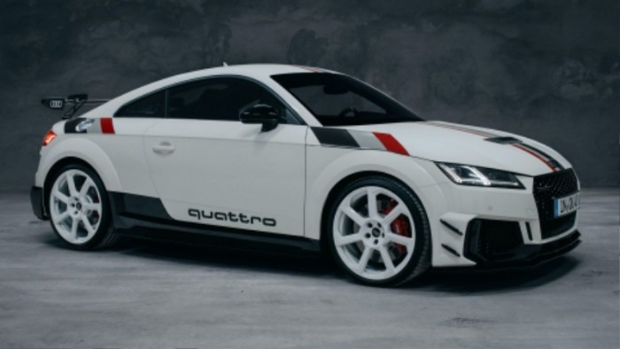 2021-Audi-TT-RS-40-years-of-quattro-Edition-3.jpg