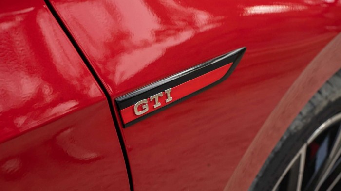 2021 폭스바겐 골프 GTI - 여전히 교과서다.