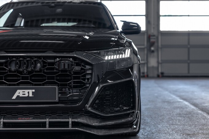 abt-unleashes-signature-edition-audi-rsq8-super-suv-with-800-hp-only-96-units-available_5297ddbd855cabdac4.md.jpg