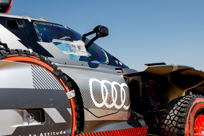 다카르 랠리 우승을 위해 개발한 아우디 RS Q e-트론 E2