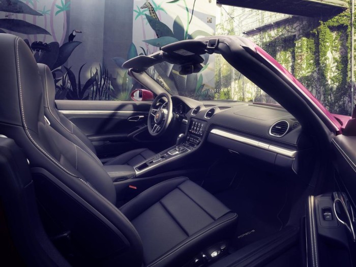 포르쉐, 새로운 컬러 적용한 718 스타일 에디션 공개