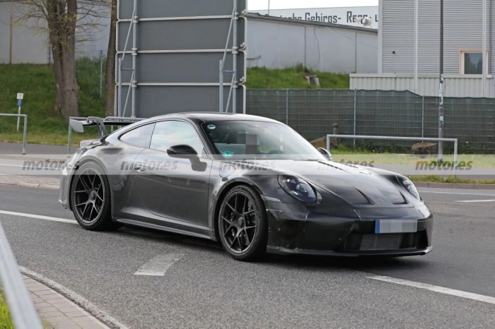 계기판 포함 포르쉐 911 GT3 페이스리프트 스파이샷 업데이트