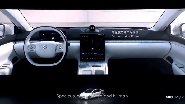 중국판 테슬라, 전고체 배터리 장착하는 니오 ET7 공개